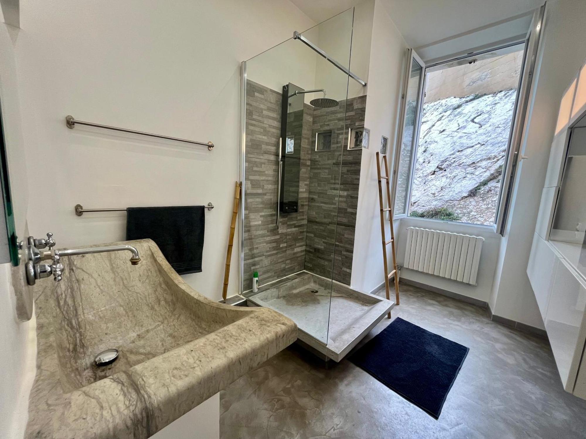 Appartement Sur La Corniche Kennedy Face A La Mer Marseilles Buitenkant foto