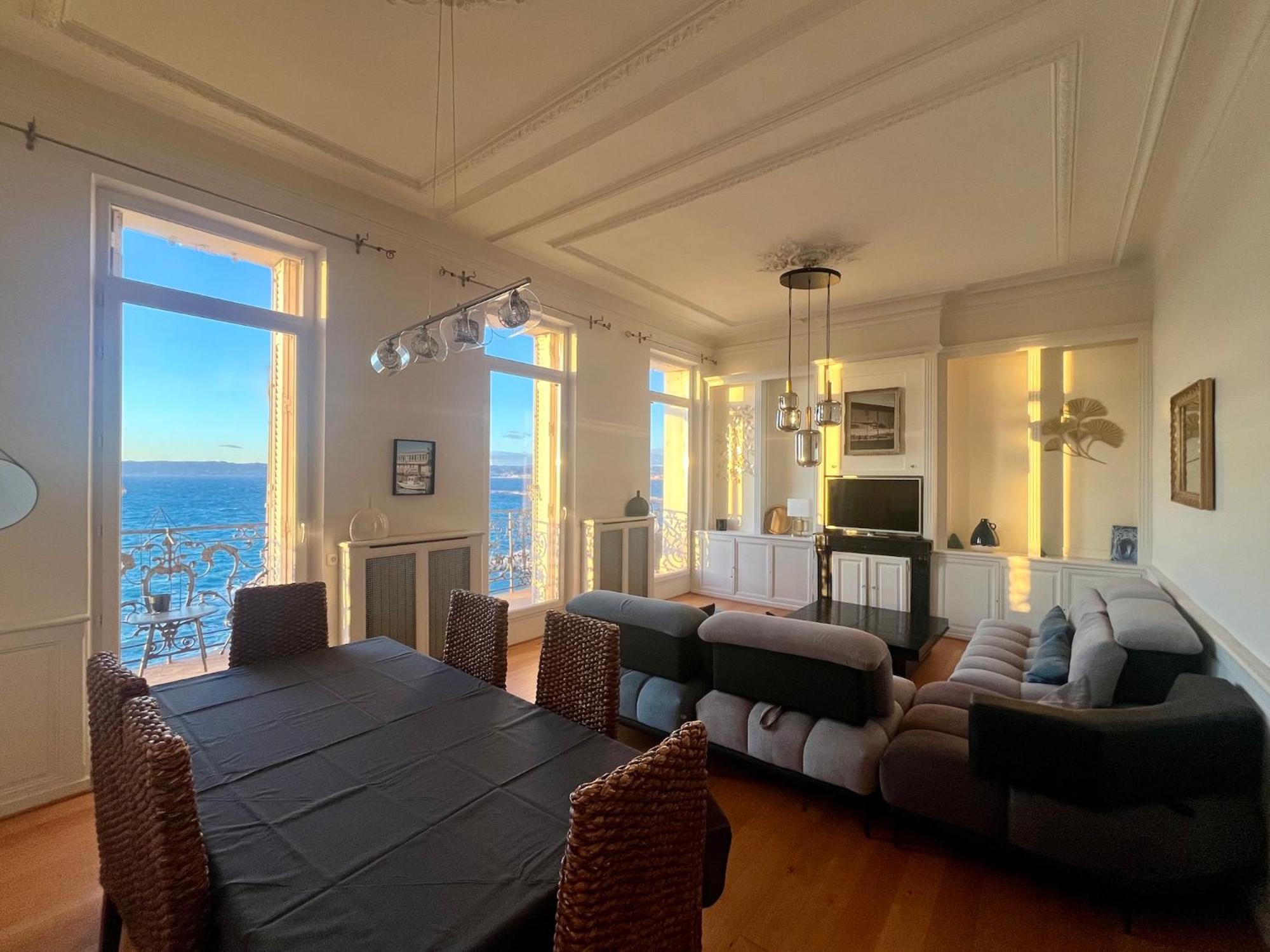 Appartement Sur La Corniche Kennedy Face A La Mer Marseilles Buitenkant foto